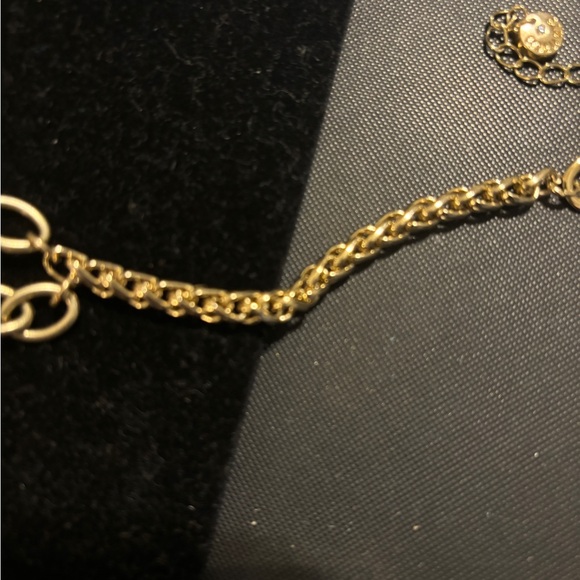 Chocker Style Necklace and Earrings - Picture 9 of 11